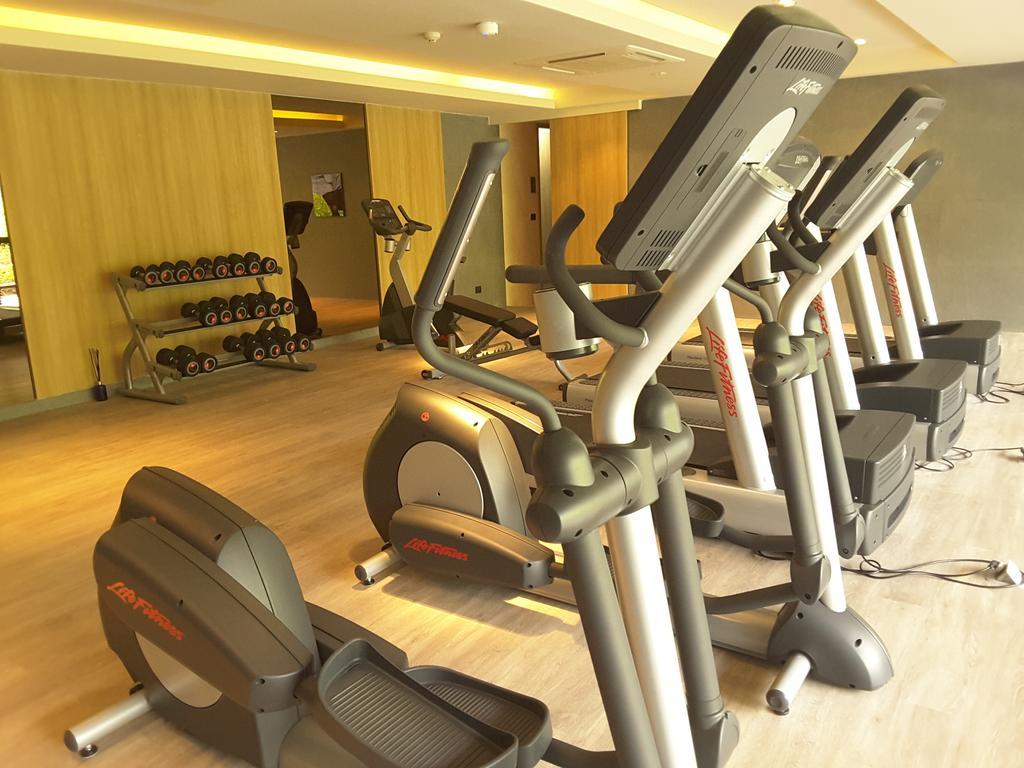 Baan Mai Khao Beach Residence Номер фото
