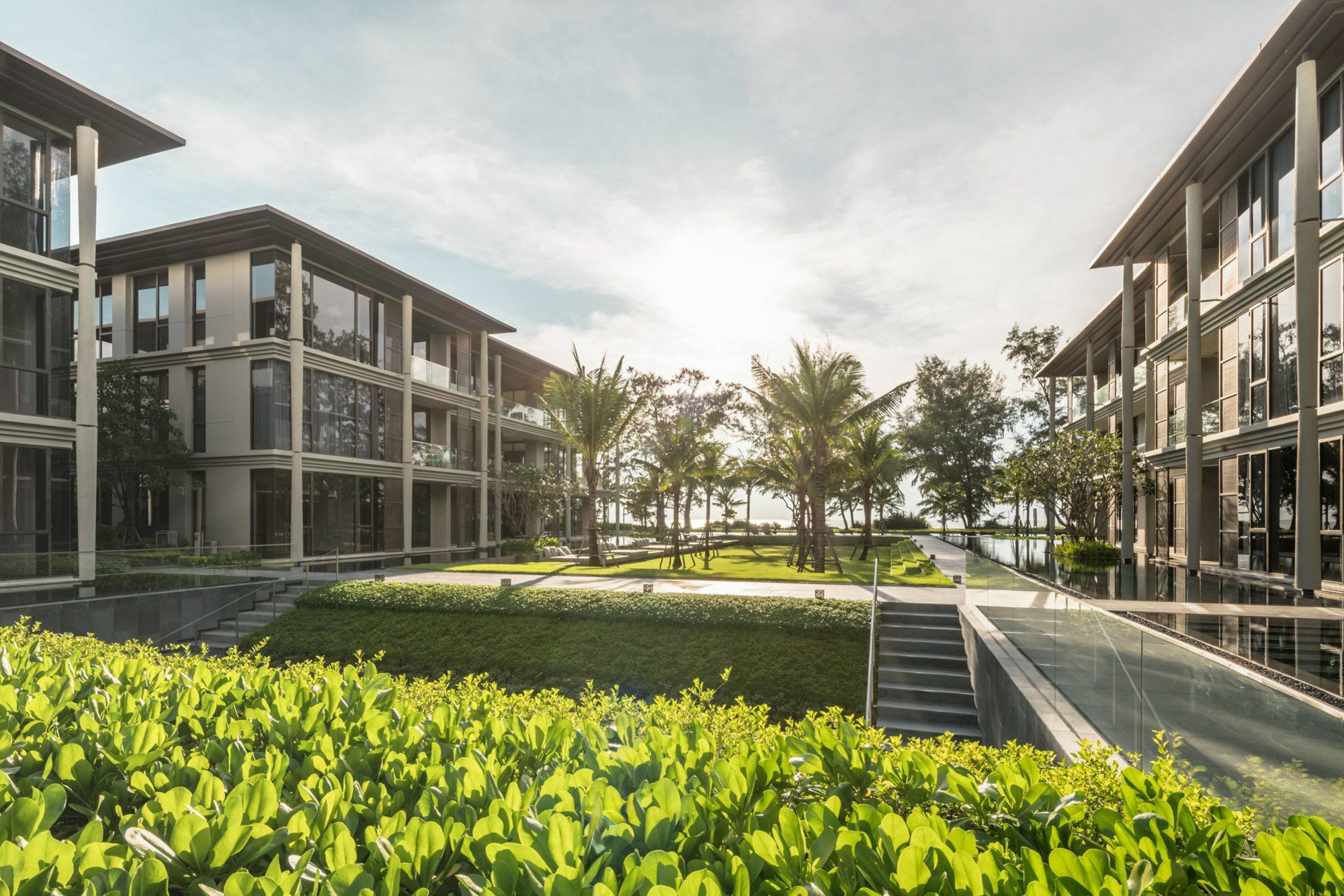 Baan Mai Khao Beach Residence Экстерьер фото
