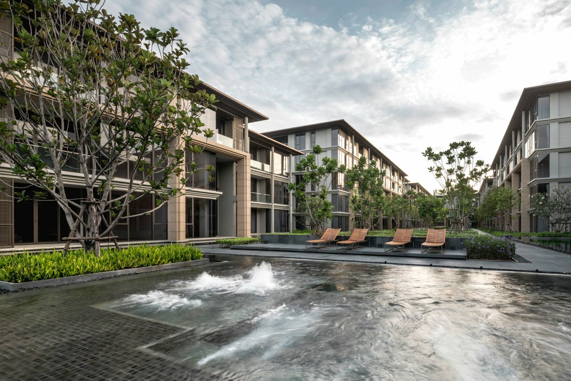 Baan Mai Khao Beach Residence Экстерьер фото